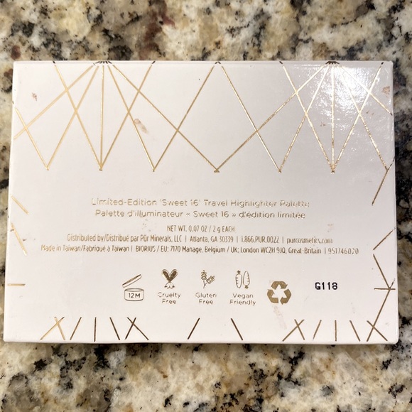 pür cosmetics • highlighting palette with mini fan brush - Picture 5 of 6
